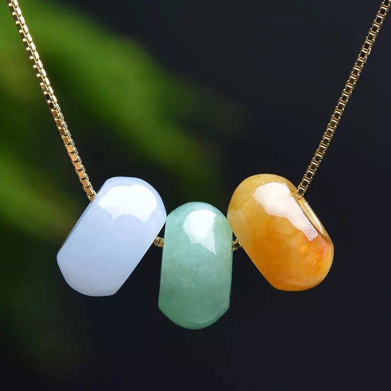 Heilongxuan Natural A - colored disk beads emerald pendant jade roadway necklace gift