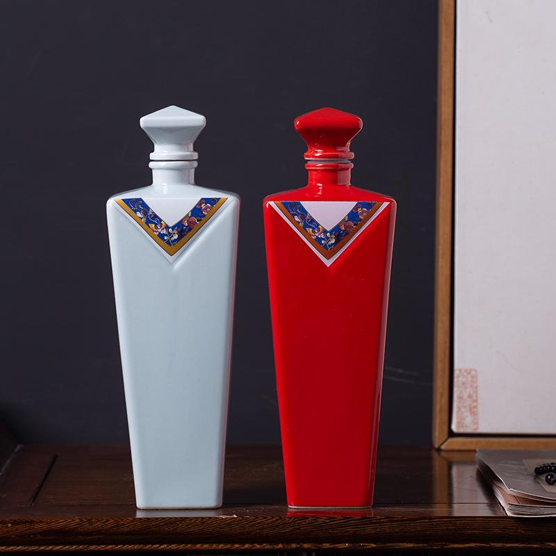 Jingdezhen ceramic wine bottle in a jin to 'thank the teacher banquet reception wine bottle of 500 ml liquor bottle custom creative wine jar