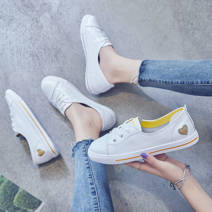 2018网红新款小白鞋女韩版浅口爱心真皮单鞋