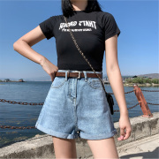 một chữ quần short denim nữ 2020 mới thẳng quần rộng chân cao mùa hè eo hiển thị bên ngoài mỏng mặc quần nóng xoăn-gọng