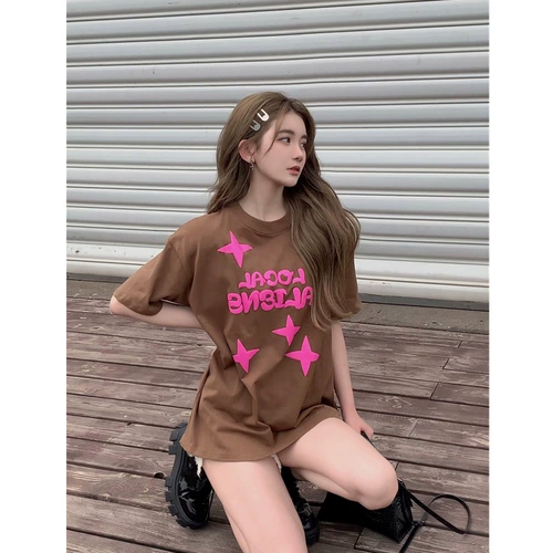 Летняя тонкая розовая брендовая футболка, коллекция 2022, популярно в интернете, оверсайз, короткий рукав