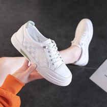 White shoes for women summer mesh breathable 2024 new popular sports sneakers with skirts thin not tiring versatile for feet