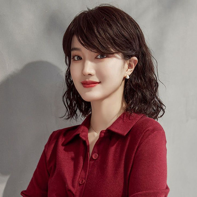 Wig for Women, Medium-Length Hair, Shoulder-Length, Collarbone-Length, Real Hair, Natural Side Bangs, Middle-Aged Short Curly Hair, Real Hair, Full Head Wig Style