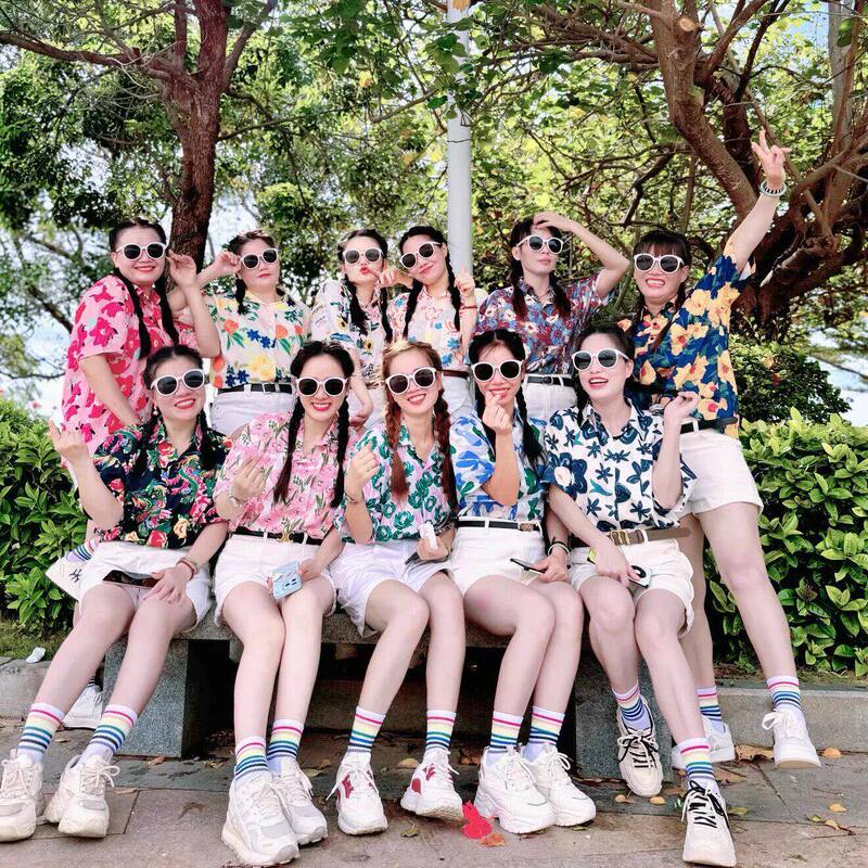 80S and 90S Hong Kong Style Floral Shirt for Women, Annual Party Performance, Nostalgic Theme, Retro Disco Medley Dance Performance Outfit