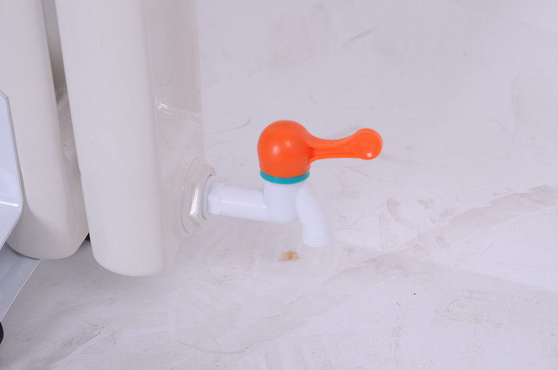 Water faucet sink for water and electricity heating