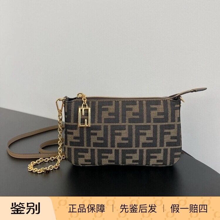 【Kkkk】Fendi Baguette Jacquard Ff Pattern Chain Fabric Clutch Bag for Women