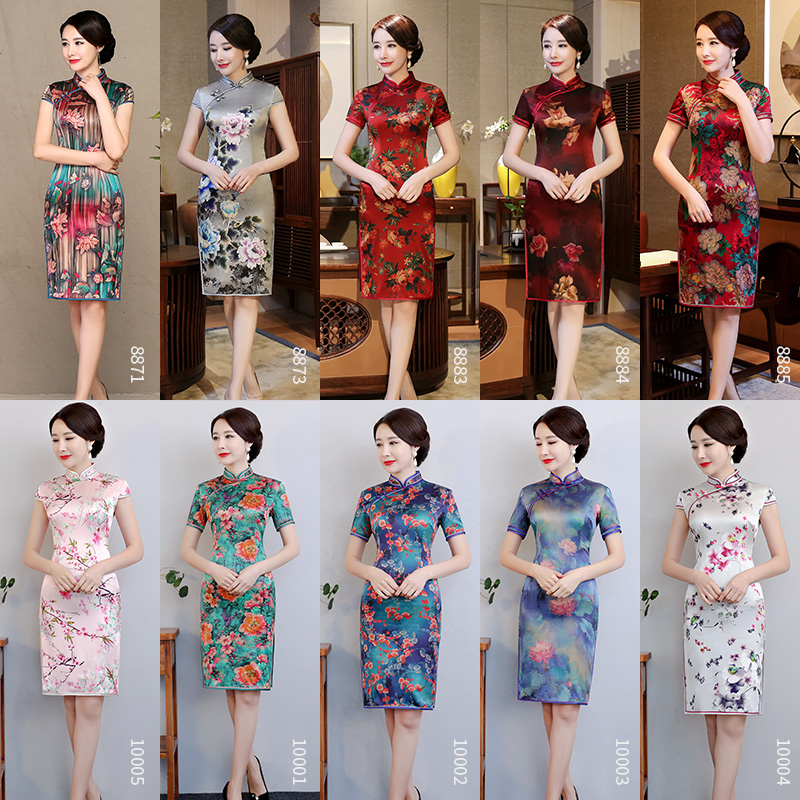 Silk summer lightweight long cheongsam for mother, 2021 years, light style, mid-length Silk summer lightweight long cheongsam for mother, 2021 years, light style, mid-length