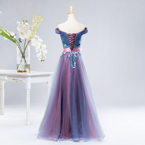 The 2018 new noble and elegant shoulder banquet host dress female is a skinny long autumn winter