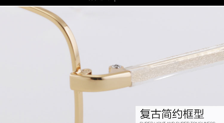 Thời trang mới 2018 khung mắt retro FM1840146 bướm khung lớn có thể được trang bị kính chống cận thị gọng kính cận nữ