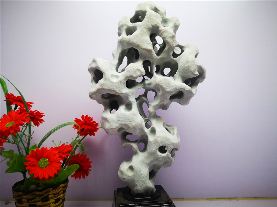 Taihu stone clear for decoration stone traditional Chinese large small boutique pendulum piece natural original stone chishi stone