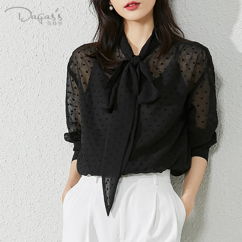 Snow Spinner Shirt Woman 2022 Summer New Visual Design Black Wave Point French Shirt Bow Bow Two Sets