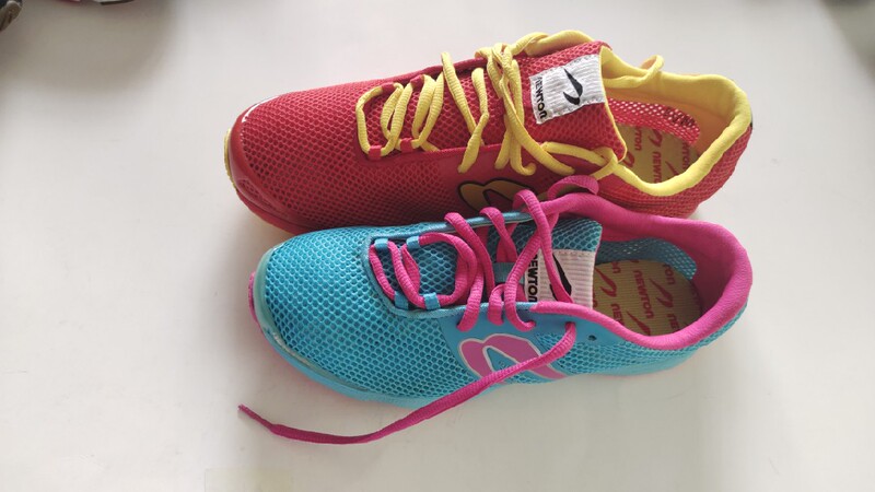 Newton Shoes Are Ultra-Light, Weighing Only 150 Grams, with Maximum Speed, Ventilation, and Quick-Drying Features, Making Them a Competition-Grade Running Shoe Newton Shoes Are Ultra-Light, Weighing Only 150 Grams, with Maximum Speed, Ventilation, and Quick-Drying Features, Making Them a Competition-Grade Running Shoe