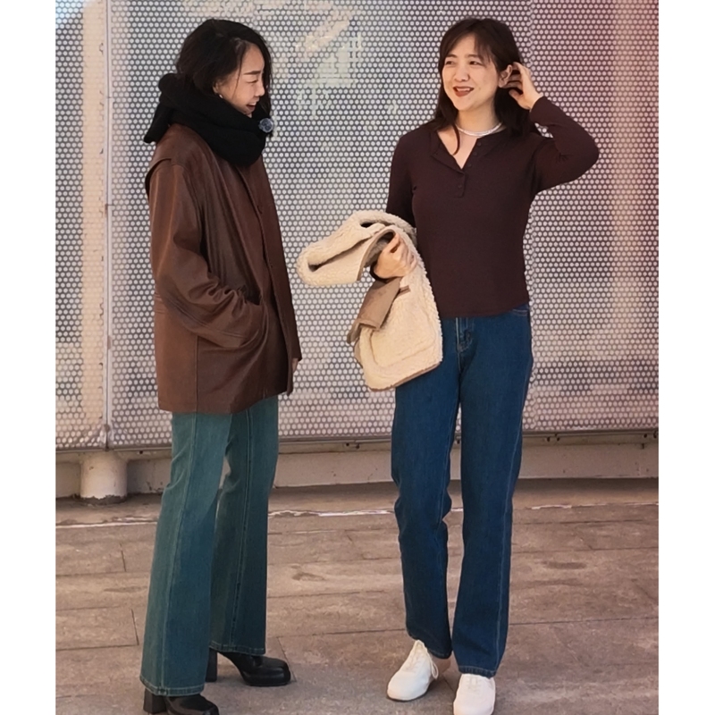 A Straight-Leg Jeans That Even a Small Person Can Wear! (Available in Both Long and Short Styles)
