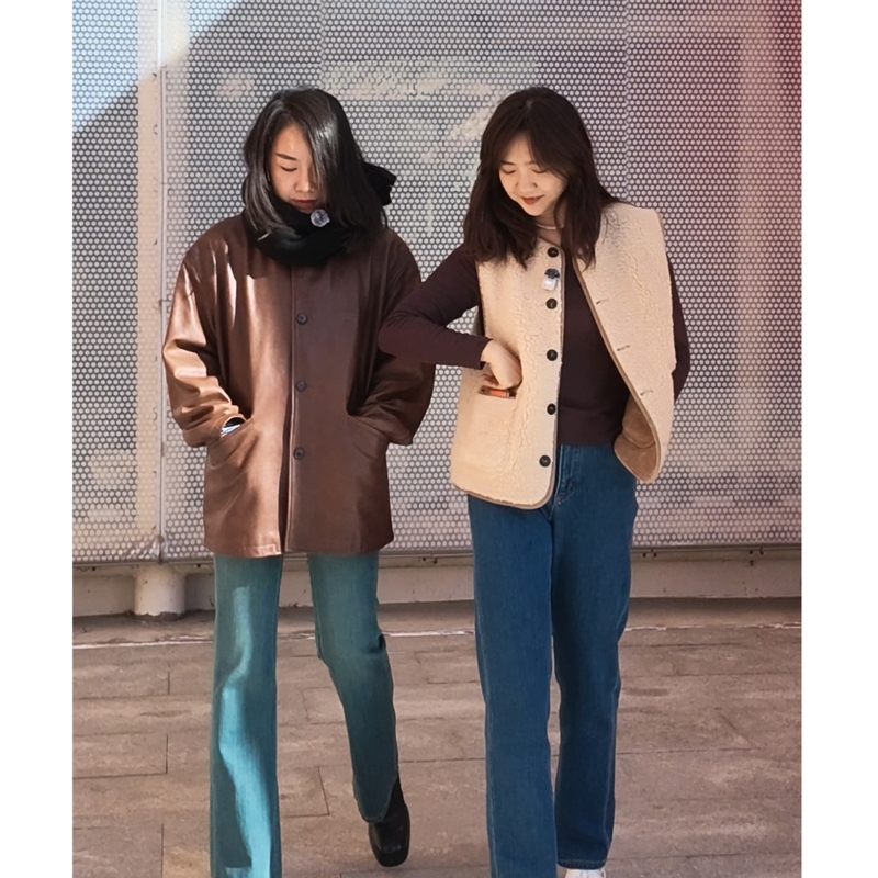 Retro-Colored High-Waisted 8-Way Stretch Flared Jeans That Make You Look Slimmer, Taller, and Longer-Legged (Long and Short Styles) Retro-Colored High-Waisted 8-Way Stretch Flared Jeans That Make You Look Slimmer, Taller, and Longer-Legged (Long and Short Styles)