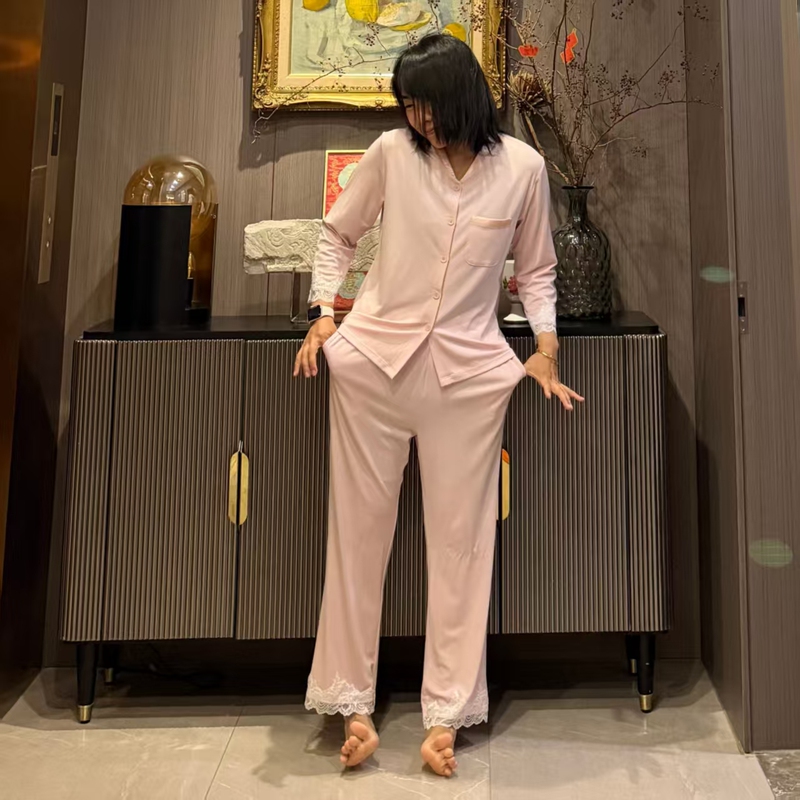 This Spring/Summer Pajama/Home Wear Set Is Like Wearing Clouds and Air Conditioning on Your Body