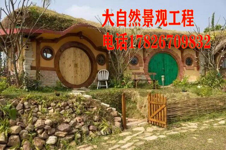 Cement imitation wood carved dragon column Chinese style Roman column dragon column imperial dragon column deep carved solid wood carved single dragon top column