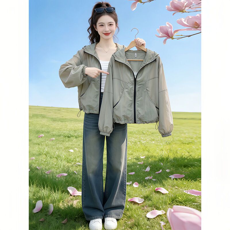 Hooded, Large Size, Loose, Slimming, Fashionable Sun Protection Clothing for Women, Summer Air-Conditioning Shirt, Versatile Thin Casual Short Jacket