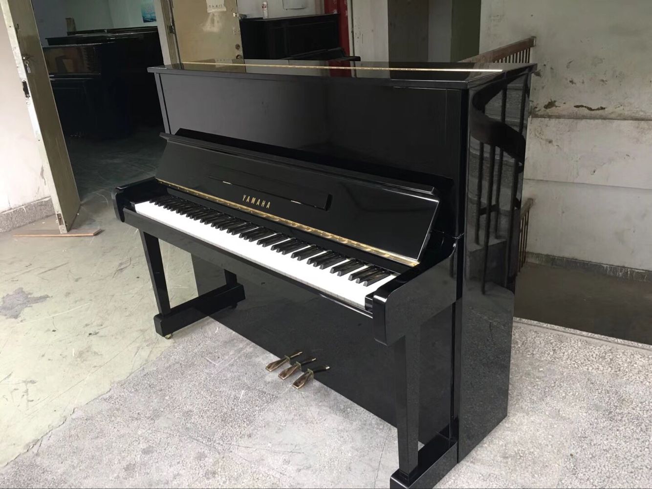 Nhật Bản nhập khẩu đàn piano thẳng đứng Yamaha MC495 kiểm tra hiệu suất sinh viên tại nhà - dương cầm đàn piano