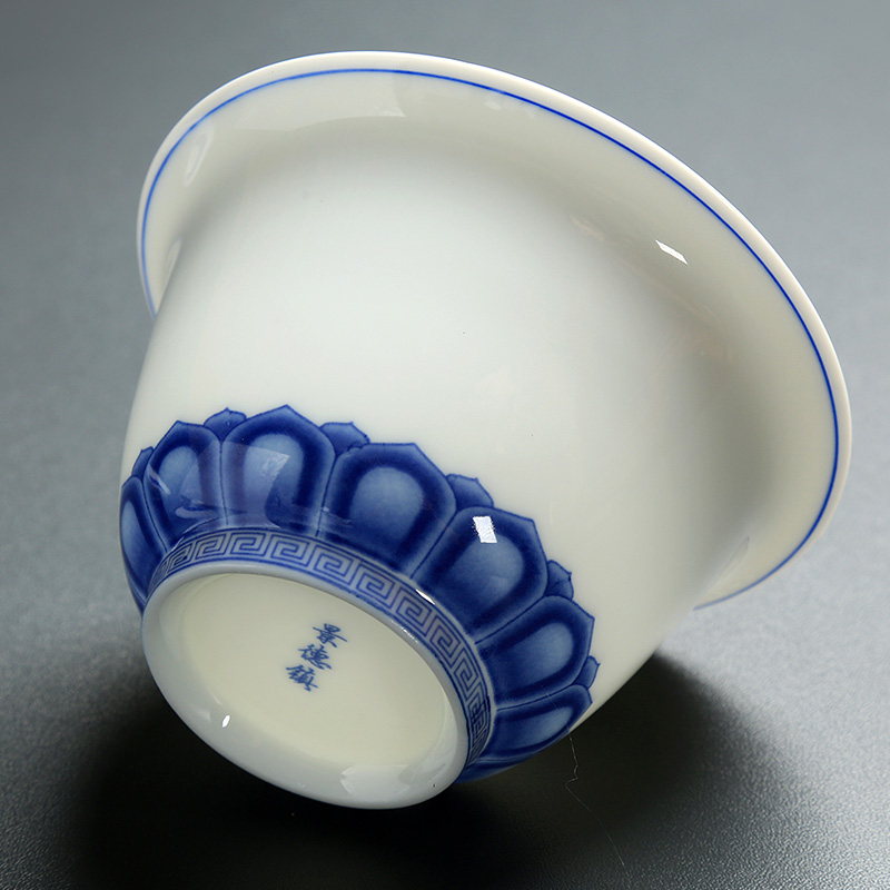 Is Yang large tureen bowl tea tea bowl to bowl of blue and white porcelain ceramic white porcelain three use hand grasp pot