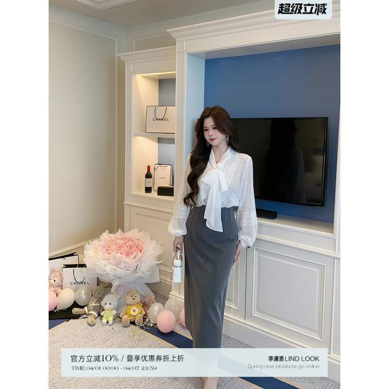 Li Shasha [Fishbone Skirt] Gray A-Line Short Skirt for Women, Spring Season, Slightly Plump, Elegant, Commuting, High Waist, Hip-Hugging Half Skirt