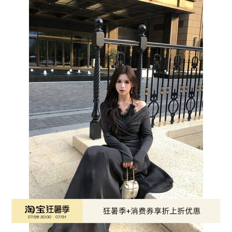Li Shasha [Sonnet] Black Fake Two-Piece Halter T-Shirt for Women, Autumn and Winter, Plus Size, Slimming Top
