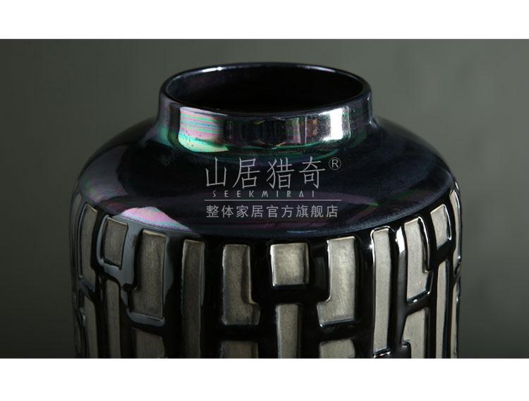 Modern new Chinese style, black white ceramic art big vase sitting room adornment study ancient window straight bottle