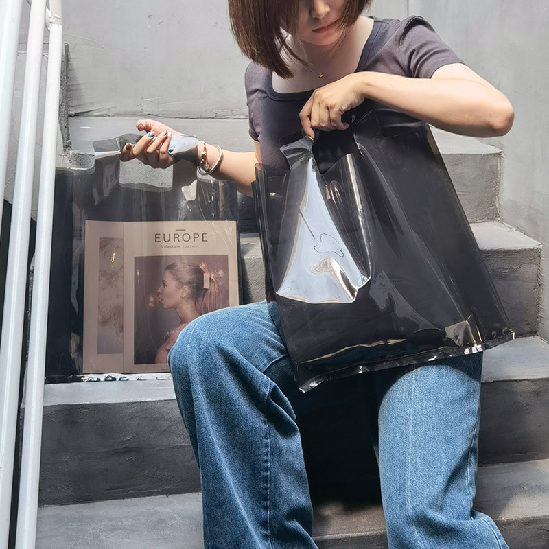 Handgrip Clothing Plastic Bag Teft Thick Uplift Handbag Gift Bag Clothing Packaging Bags Plastic Profiled Transparent Black Customize