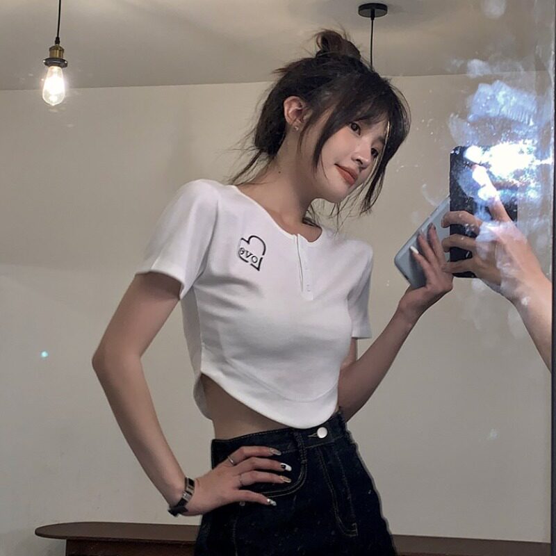 Vanya white cotton short sleeve T-shirt woman summer design sensibility of the fine printing of the finished navel short coat