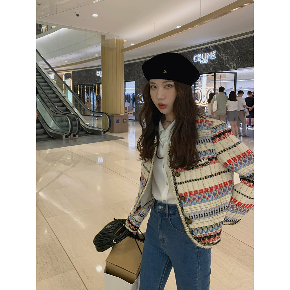 Zhang Beibei ibell (spot) autumn temperament design sense Xiaoxiang jacket collection female loose long-sleeved top