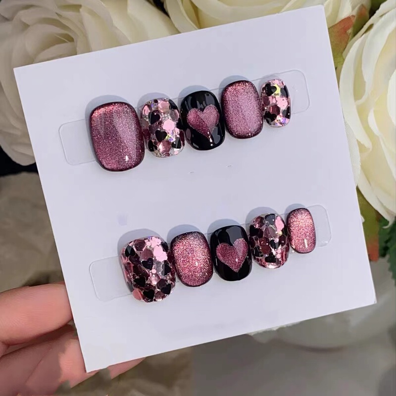 Heart-Warming Moment, Sweet and Cool, Heart-Shaped Cat-Eye Large Sequin Press-On Nails, Handmade Short Nail Art Patches, Removable Nails