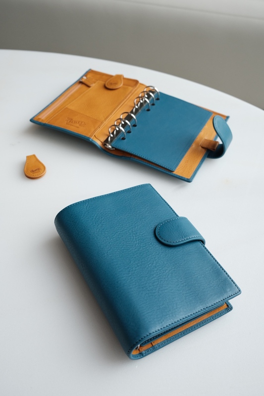 Nine Notebooks, Flowing Light Epoca Yale Blue with Mbox Yellow, Genuine Leather Notebook, A6 Personal