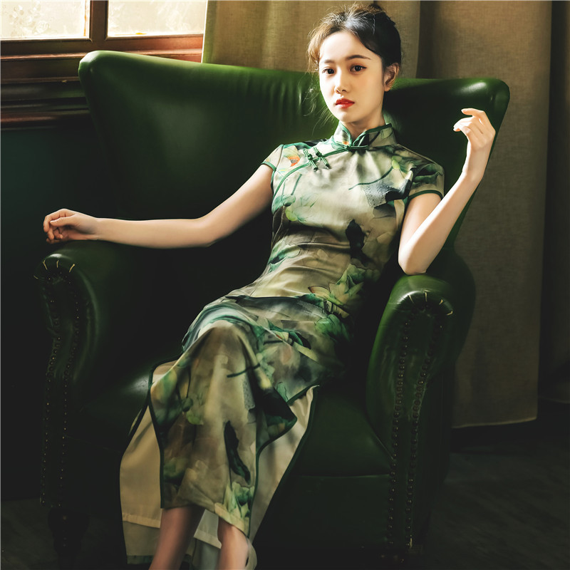 Old Shanghai Long Cheongsam 2026 New Improved Modern Chinese Style Youthful Retro Chinese Style Runway Dress for Women Old Shanghai Long Cheongsam 2026 New Improved Modern Chinese Style Youthful Retro Chinese Style Runway Dress for Women