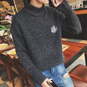 Áo len nam cổ cao phiên bản Hàn Quốc cá tính xu hướng mùa đông Nhật Bản áo len trùm đầu áo len thêu sinh viên