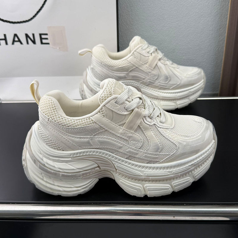 European Genuine Leather Mesh Paris Dad Shoes for Women, 2026 Spring New Vintage Style, Retro Thick-Soled Fashion Casual Shoes