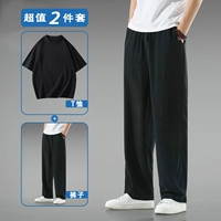 Черная футболка