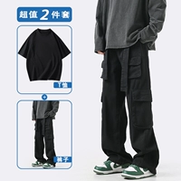 Черная футболка