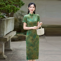 Благоприятный бамбук листья зеленого