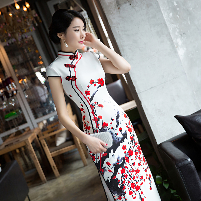 sườn xám dài mới cô gái trẻ 2020 nữ retro mới của Trung Quốc phong cách sườn xám mỏng chiếc váy thanh lịch