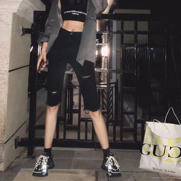 Ripped Jeans for Female Students in Summer, Five-Point Cycling Internet Celebrity Tight Elastic Mid-Pants, Slim Black, Asymmetrical Trend