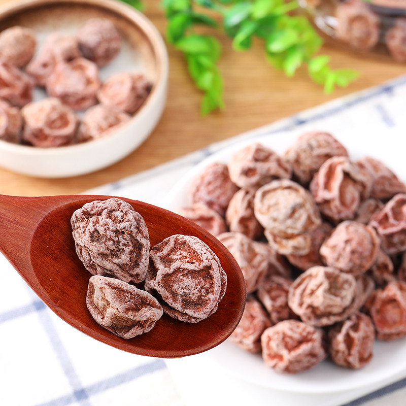 Dried plums, golden crown, love, nine-system plums, 360g licorice, sweet and sour plum, candied fruit, dried fruit, canned snacks