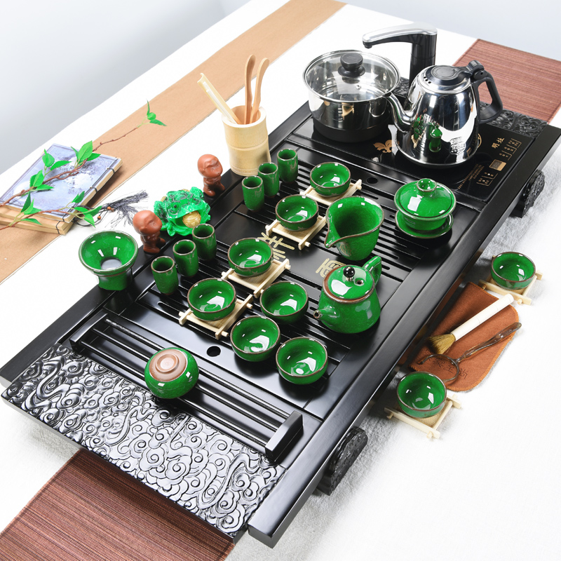 Violet arenaceous kung fu tea set of household ceramic pot of electric magnetic furnace tea sets tea taking of a complete set of solid wood tea tray automatically