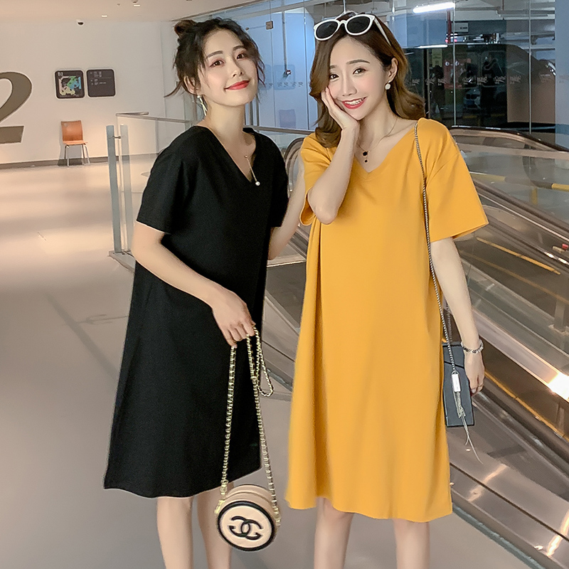 Pregnant woman V-collar dress 2022 new Korean version loose fashion summer clothing T-shirt with a pregnant mother summer dress