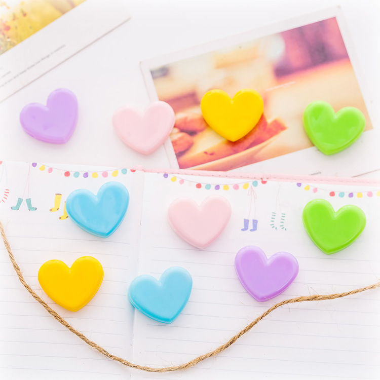 Day Series Soft-girl Pink Loving Little Clips Cute Teenage Girl Hearts Plastic Photos Decorative Clips Folder Props