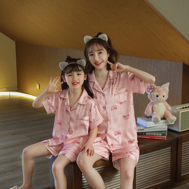 2022 new parent-child sleepwear mother girl girl Summer Sweet Beauty Ice Silk Children Summer Thinness Home Dress can be worn outside
