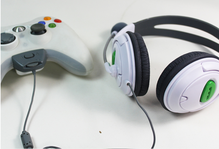 Tai nghe XBOX360 Tai nghe 360 ​​có dây với Micrô Deluxe Phiên bản 360 Xử lý Tai nghe trò chuyện có micrô - XBOX kết hợp máy chơi game cầm tay 4 nút