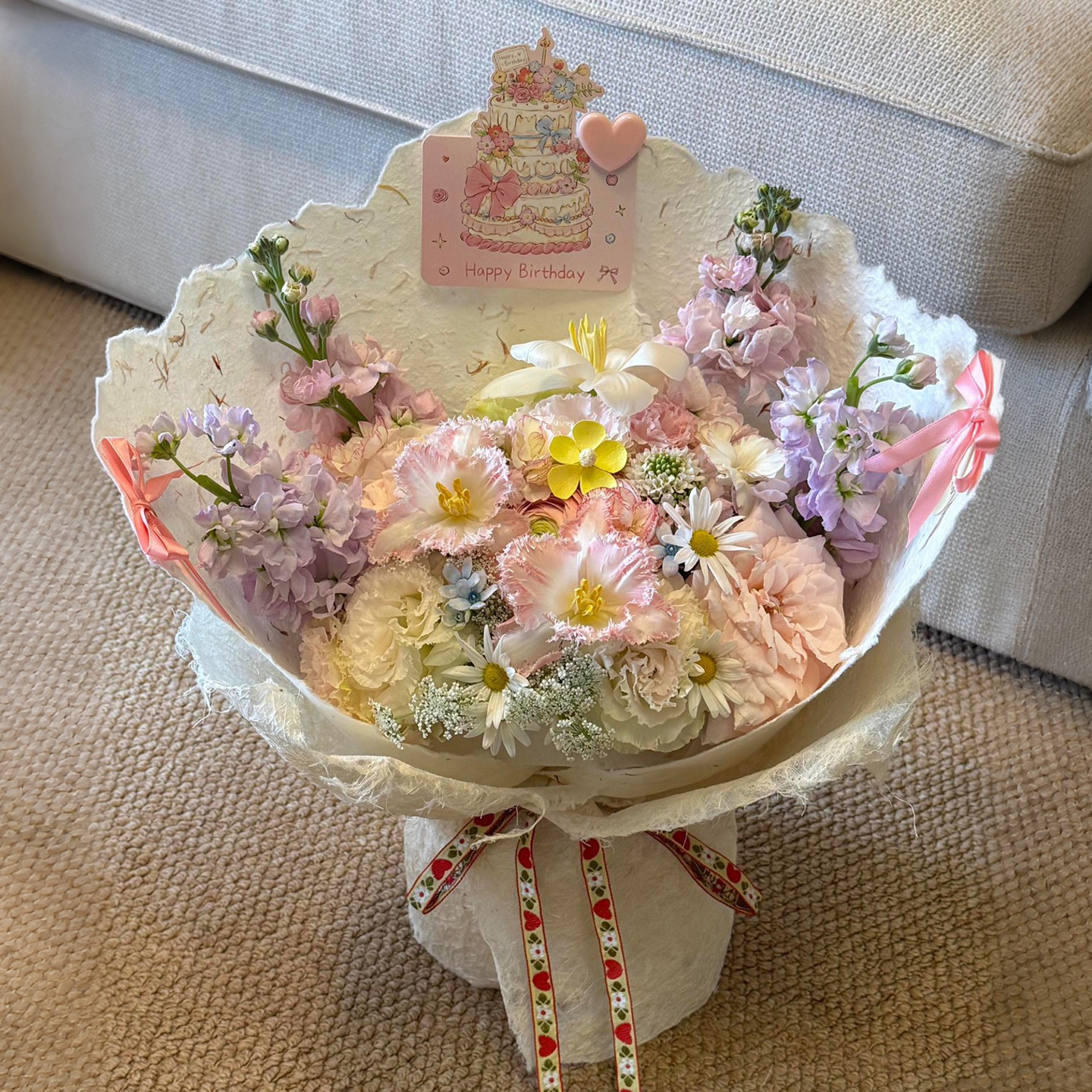 2026年送礼首选！三丽鸥99朵香皂花永生花真的这么香吗？