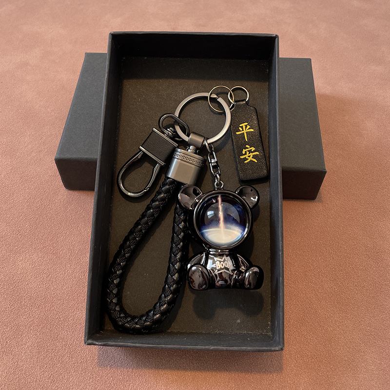 Cute and Exquisite Space Bear Trendy Keychain Couple Personalized Creative Bag Car Keychain Pendant Gift for Men and Women Cute and Exquisite Space Bear Trendy Keychain Couple Personalized Creative Bag Car Keychain Pendant Gift for Men and Women