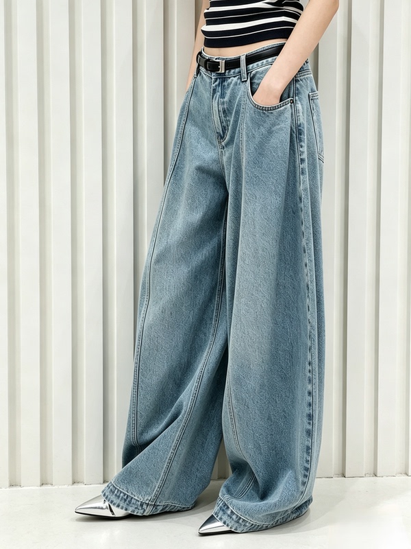 [Same Style as Song Yuqi] Authentic Designer Collaboration Jeans 2026 Autumn New Product Mbf3Jen033