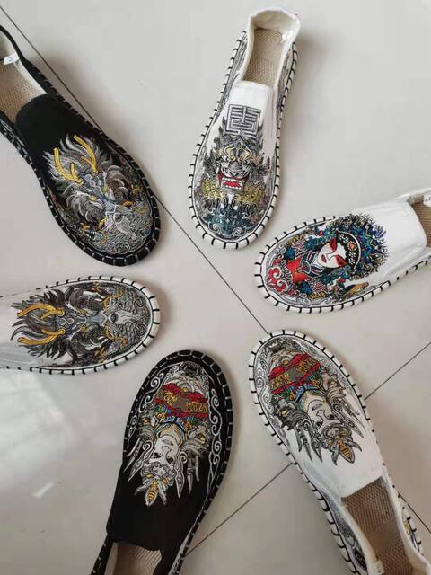 Segui Fabric Jiangnan Segui ເກີບຄູ່ຜົວເມຍ Embroidery Handmade Mille Layer Cloth Shoes ຈີນ Retro Douyin Unisex