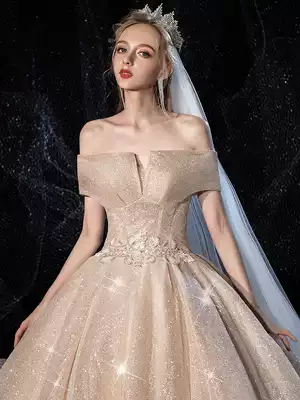 French main wedding dress 2021 new bride temperament trailing one word shoulder niche design Palace wind go out yarn